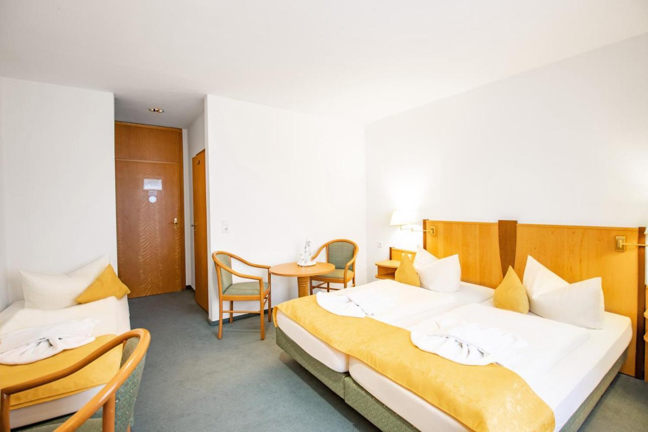 Hotel Garni Zwickau-Mosel Mülsen Eksteriør bilde