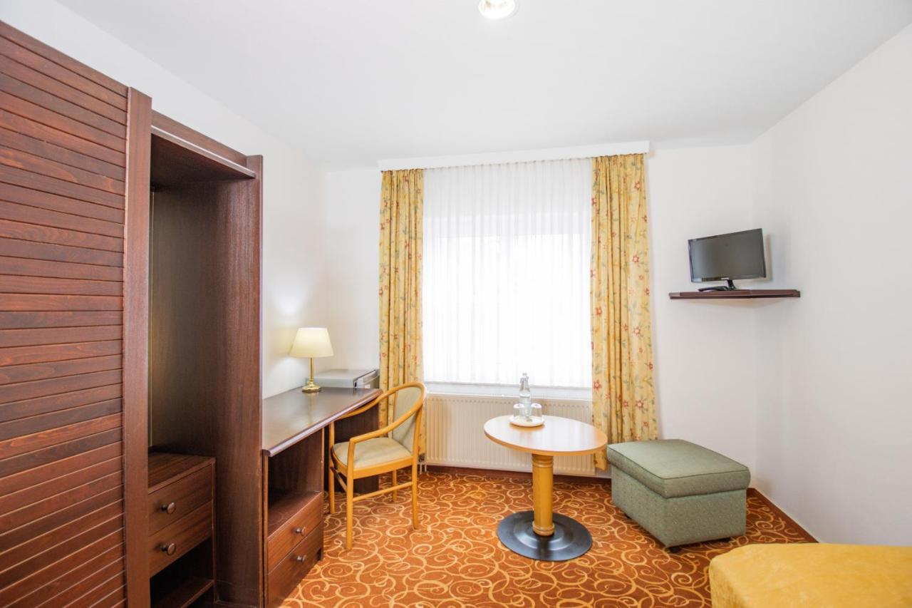 Hotel Garni Zwickau-Mosel Mülsen Eksteriør bilde