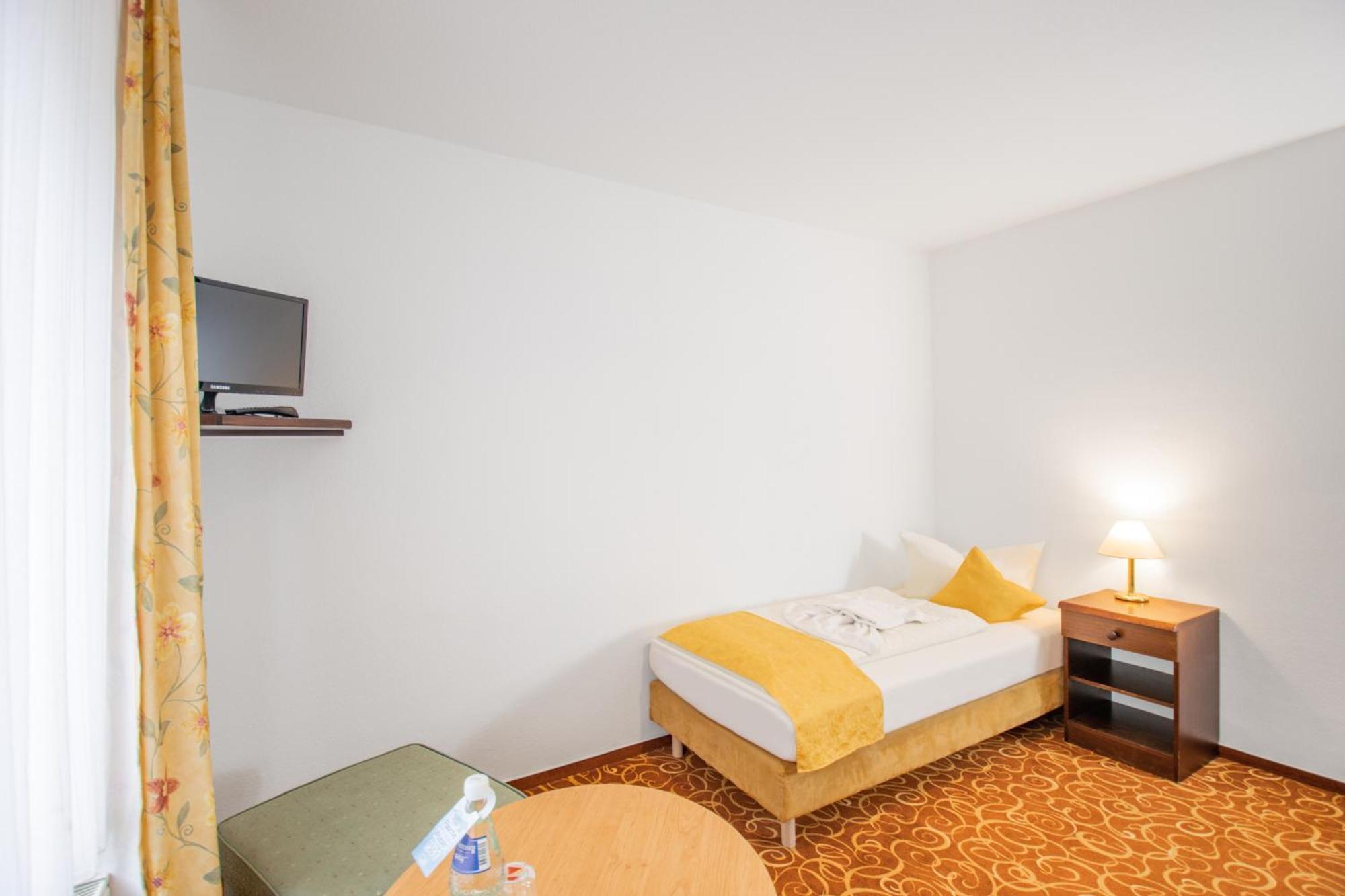 Hotel Garni Zwickau-Mosel Mülsen Rom bilde