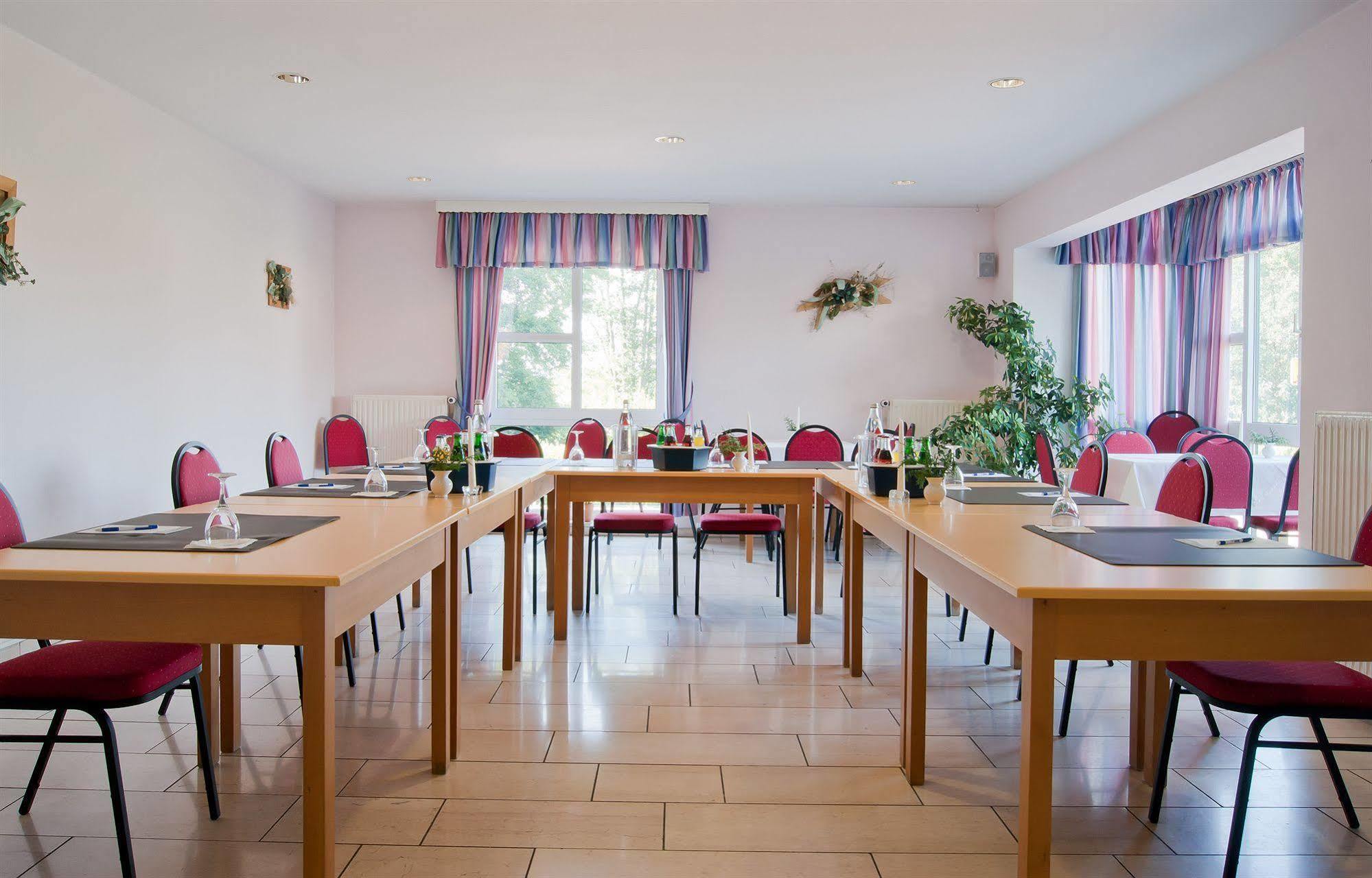 Hotel Garni Zwickau-Mosel Mülsen Eksteriør bilde