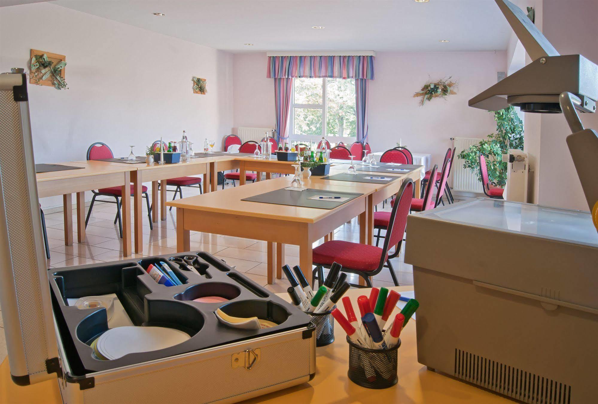 Hotel Garni Zwickau-Mosel Mülsen Eksteriør bilde